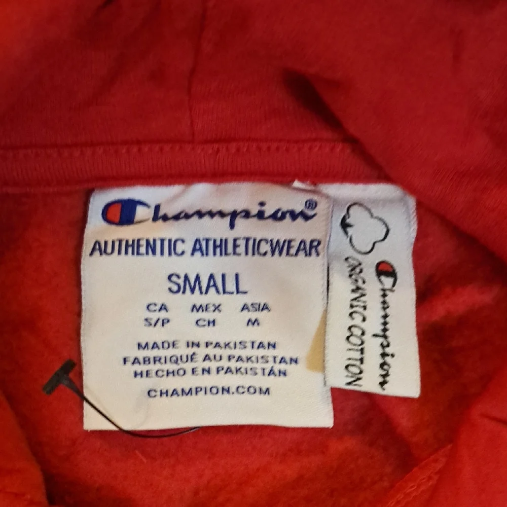 Champion Scarlet Sweatshirt - Picture 2 of 5